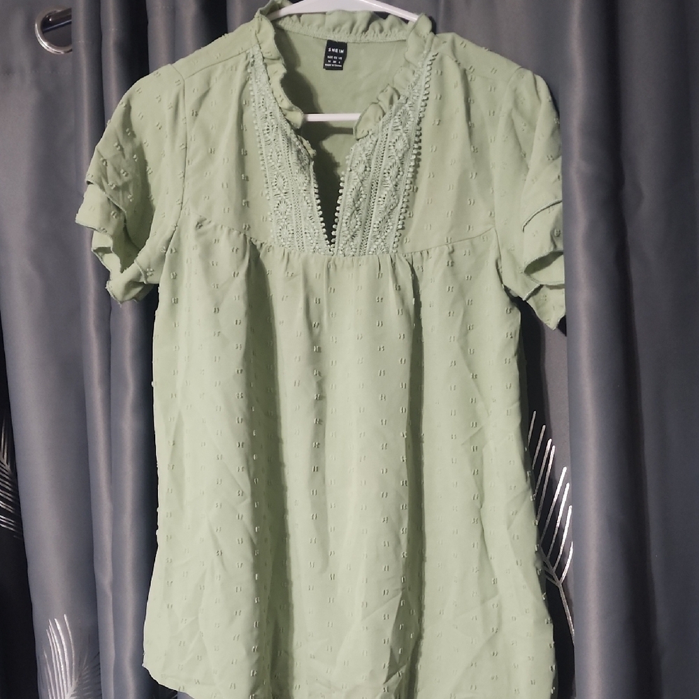 SHEIN Light Green Lace Trim Blouse